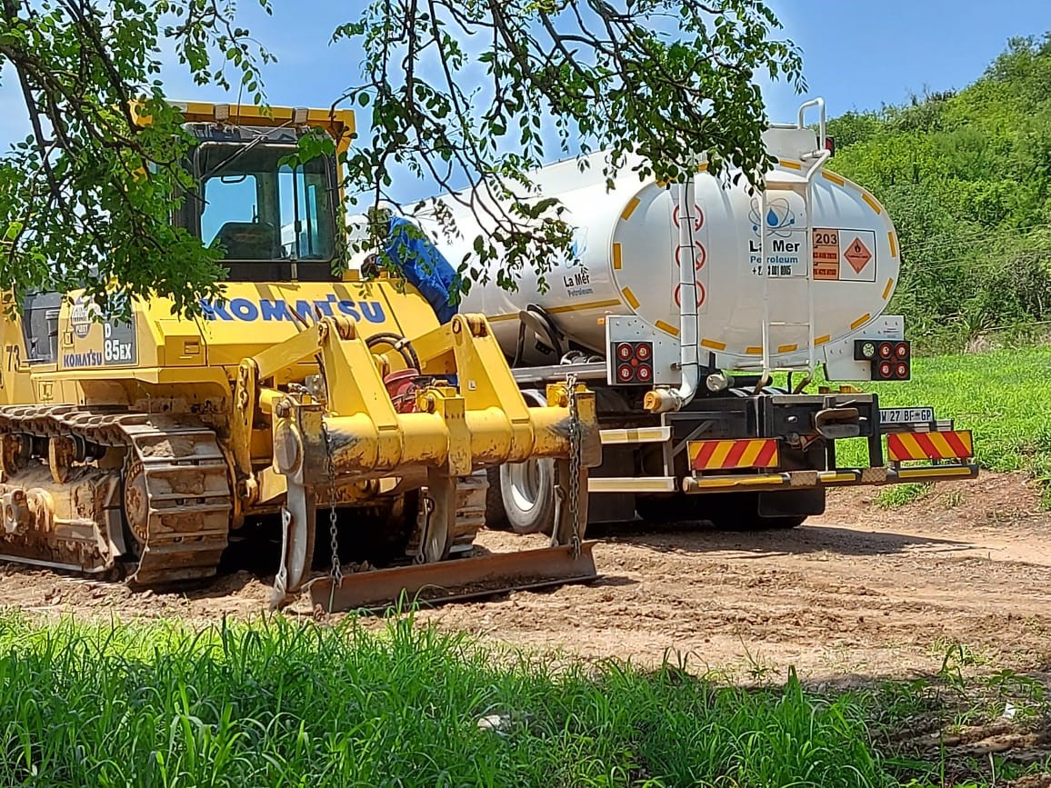 La Mer Petroleum logistics